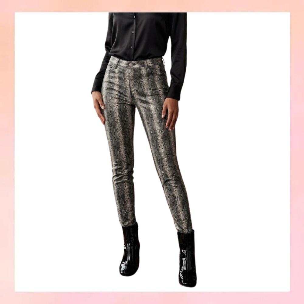 HUE Metallic Snakeskin Print Pants Size Large